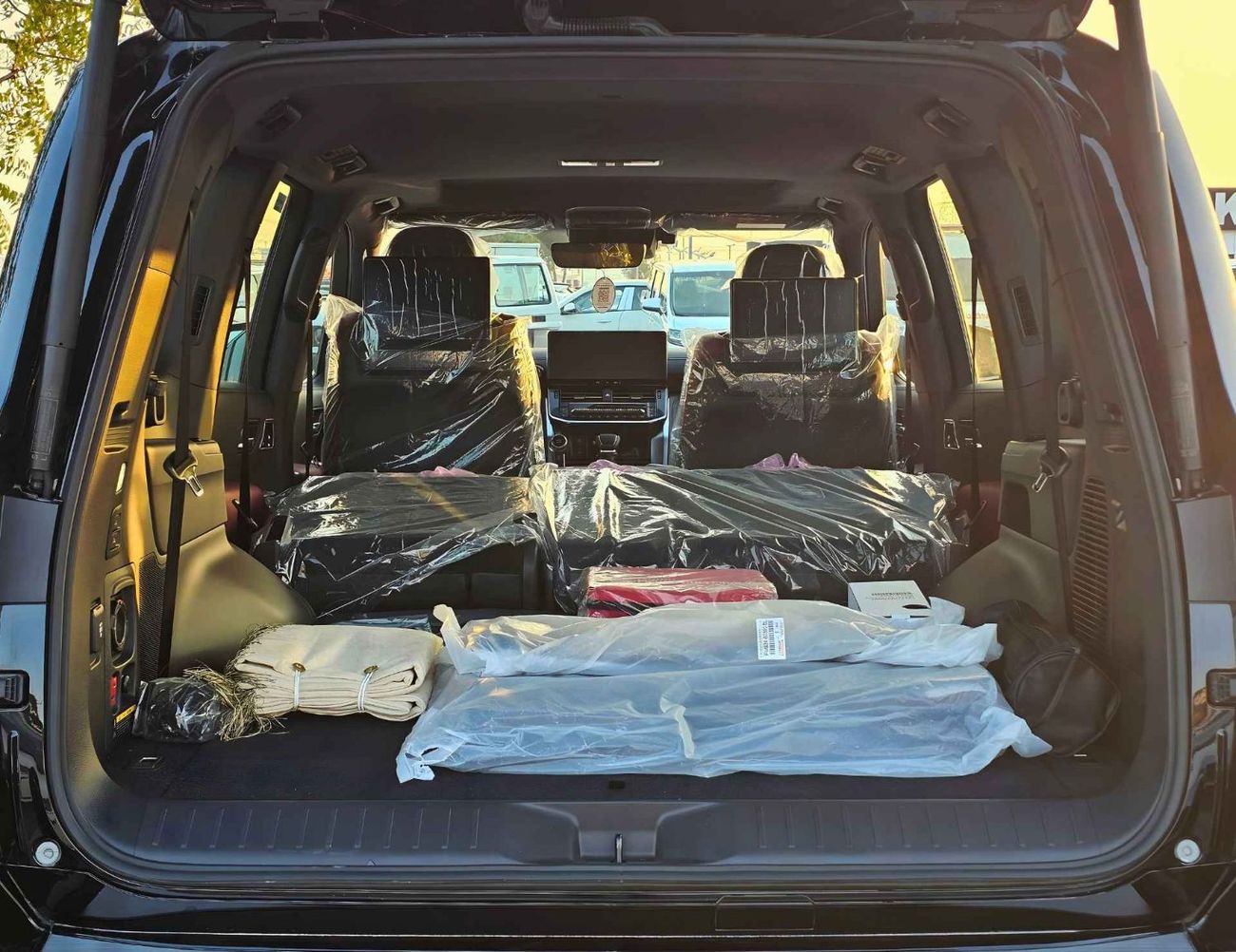 Toyota Land Cruiser VXR TWIN TURBO || 3.5L PETROL V6 4WD || RADAR || 360* CAMERA || HEADUP DISPLAY || JBL SPKRS (CODE#VX