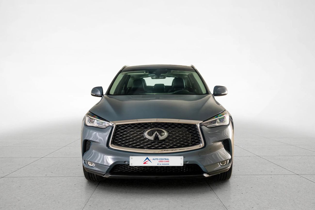 إنفينيتي QX50 LUXE 2.0