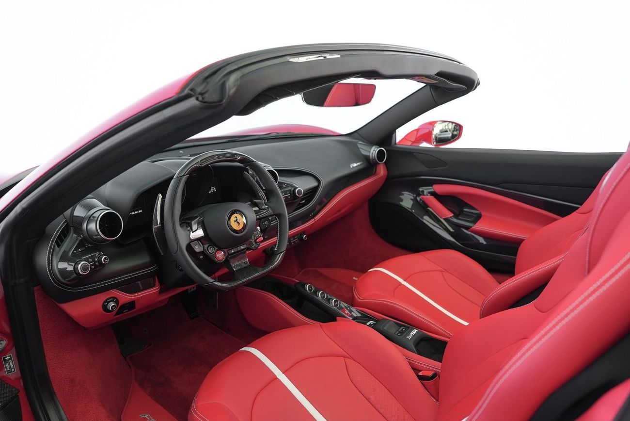 Ferrari F8 Spider 3.9T V8