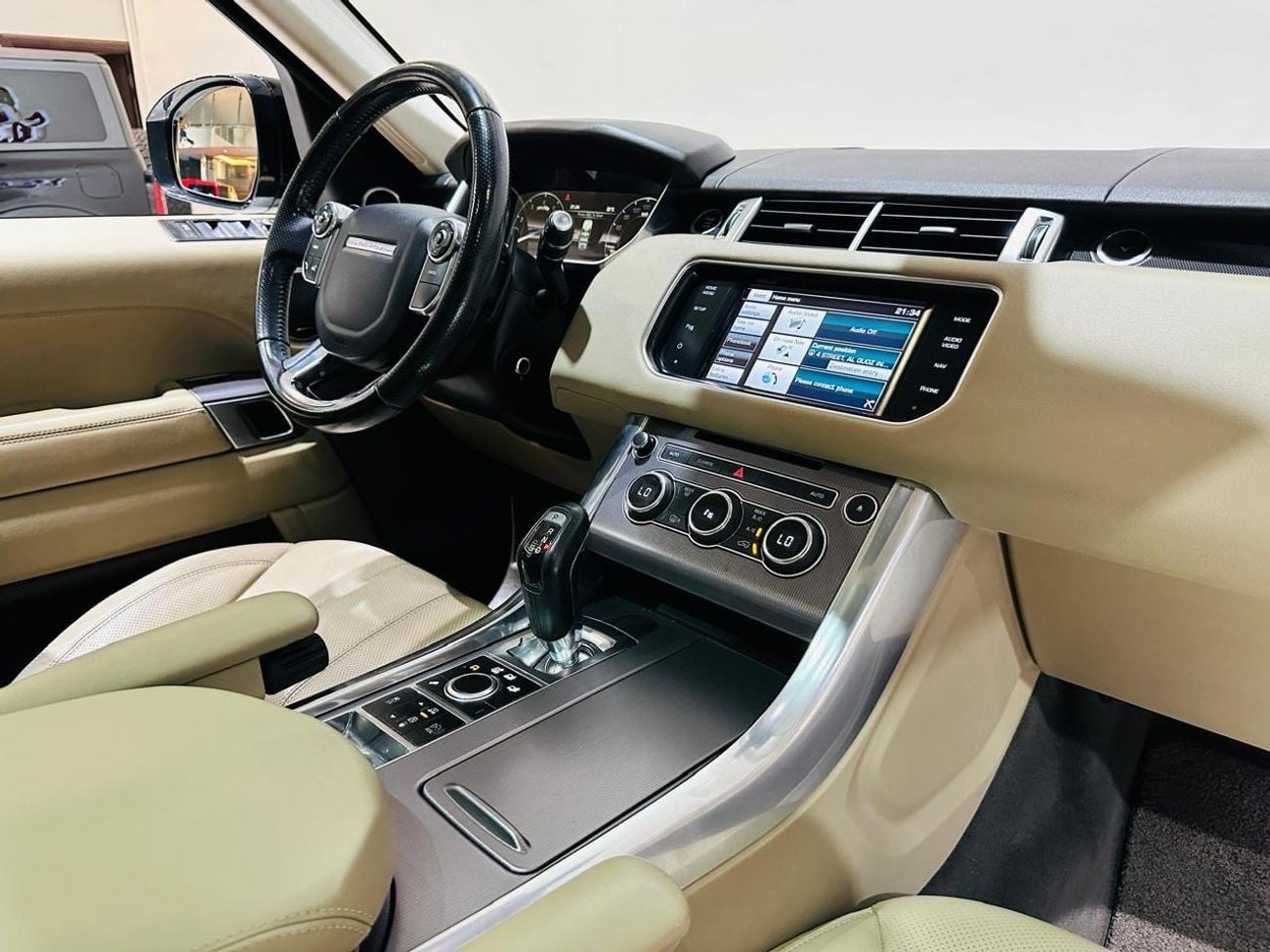 Land Rover Range Rover Sport SE