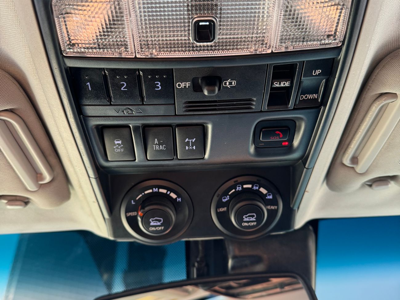 تويوتا Runner4 TRD OFF-ROAD PREMIUM