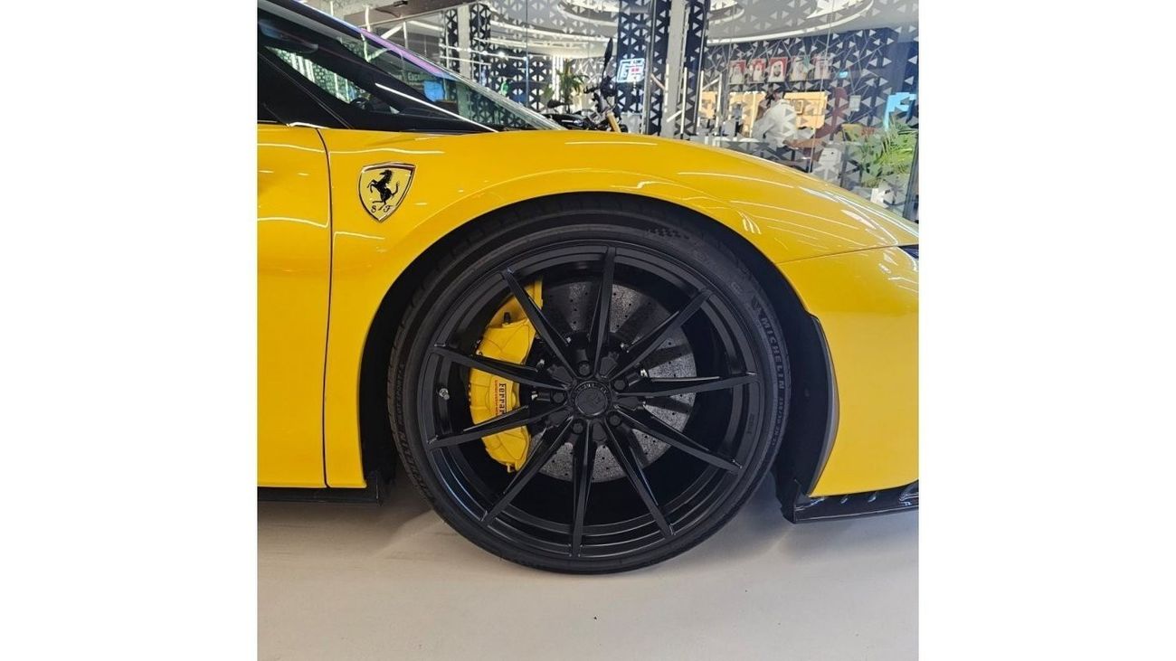 Ferrari SF90 Stradale Std Ferrari SF90 Stradale 2021/ Warranty&Service contract  till 09/2026