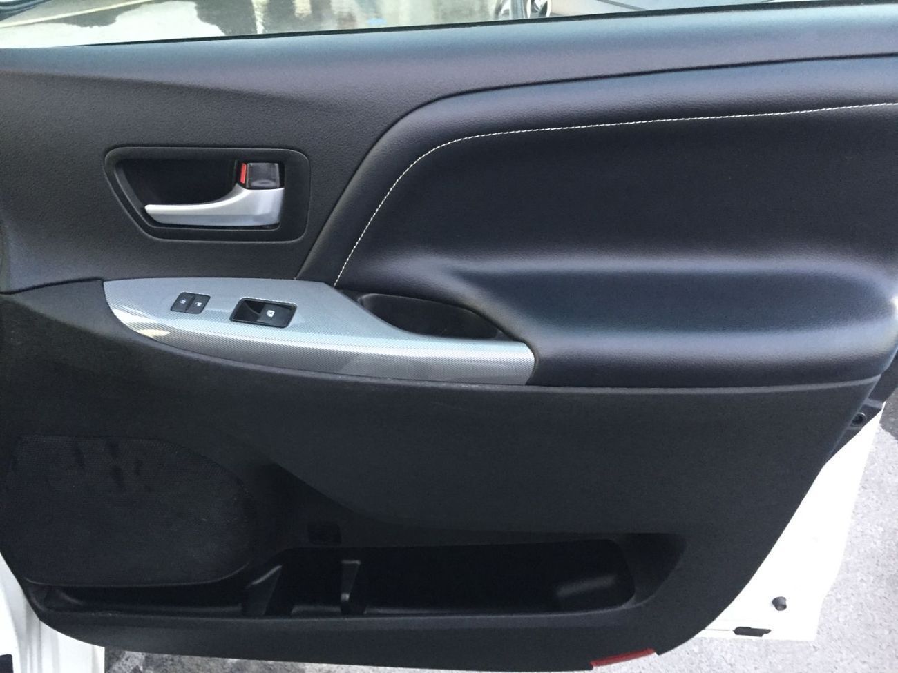 Toyota Sienna Toyota Sienna 2016 – 3.5L V6 | Petrol | Automatic | American Specs