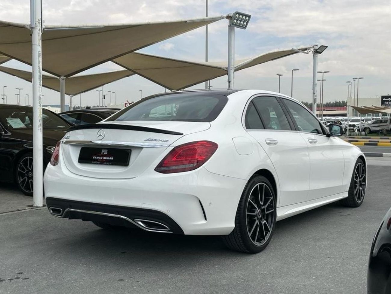 مرسيدس بنز C 200 بريميوم