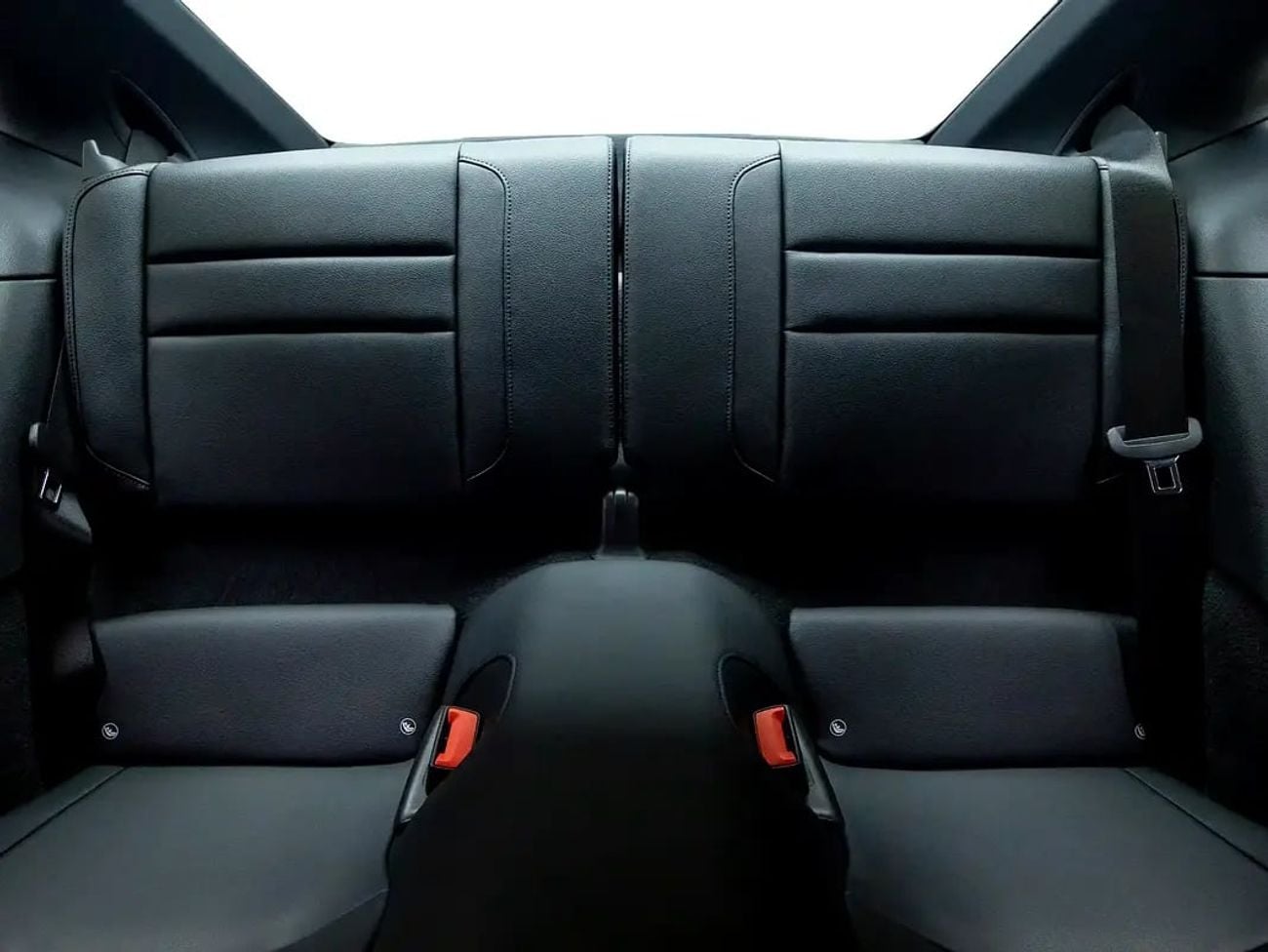 Porsche 911 CARRERA | Dealer Warranty and Full Service History