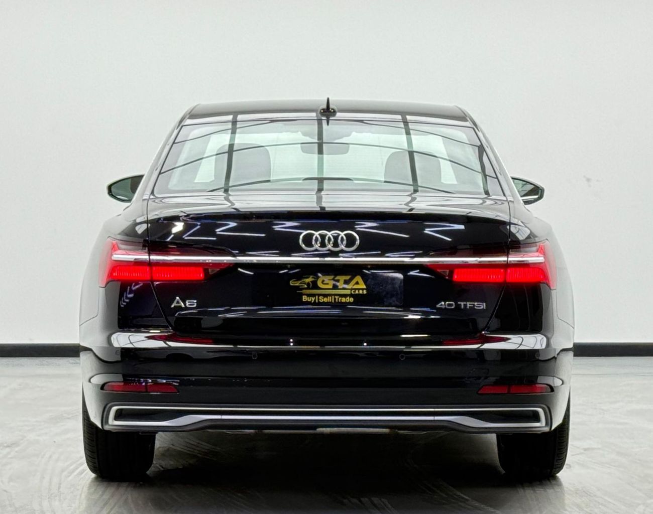 أودي A6 *Brand New* 2025 Audi A6 40 TFSI, 5 Years Audi Warranty, 3 Years Audi Service Pack, Delivery Km, GCC