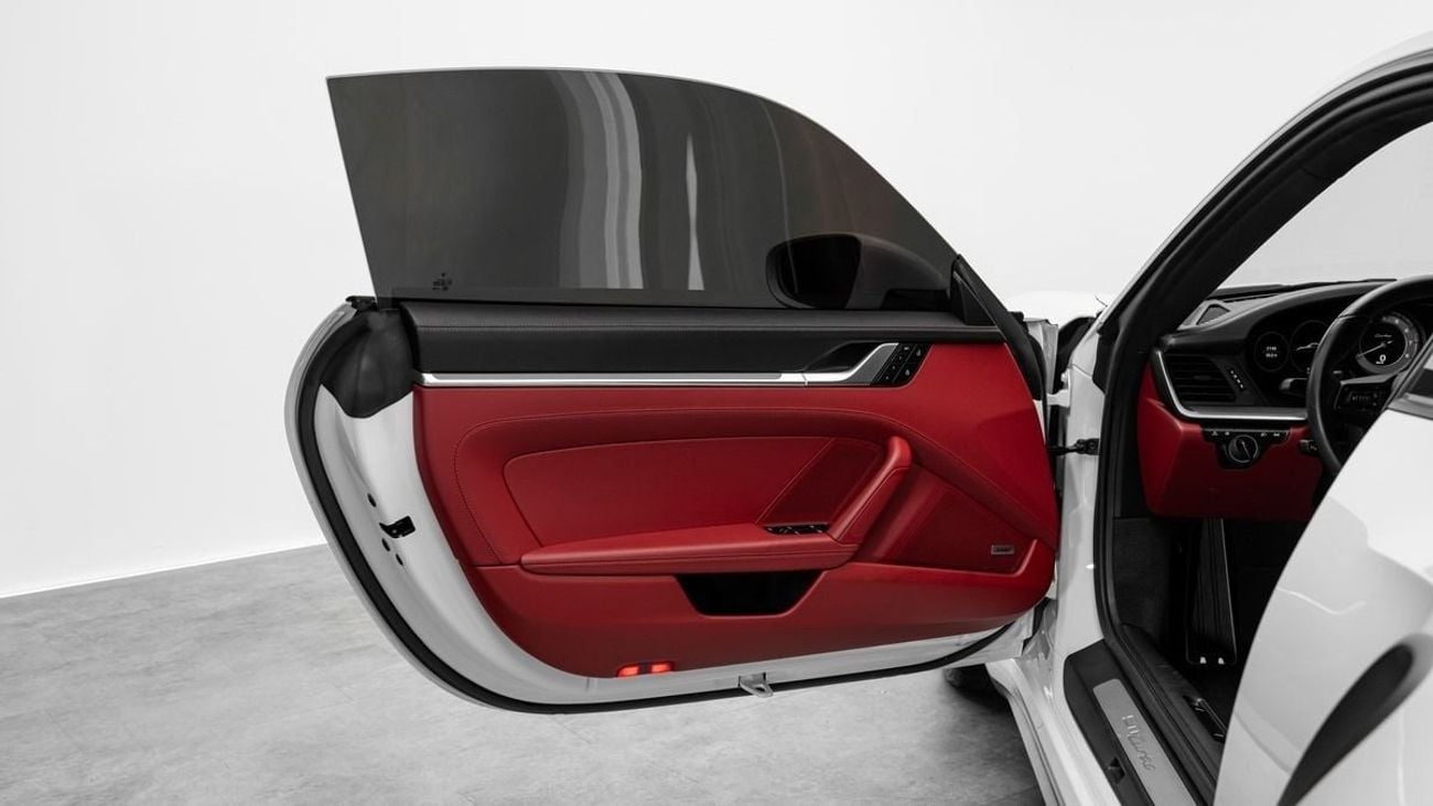 بورش 911 Turbo - 2022 - GCC Specs - Under Warranty