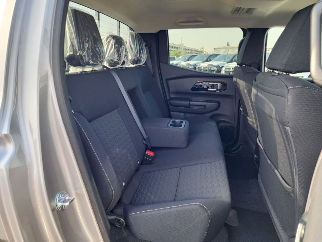 Mitsubishi L200 2.4L PETROL FULL OPTION 4WD 2024