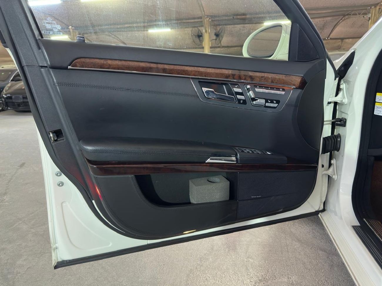 Mercedes-Benz S 600 MERCEDES S CLASS S600 LONG 2007 5.5L | REAR SEAT LUXURY PACKAGE | SOFT CLOSE DOORS | SUNROOF