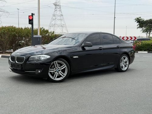 بي أم دبليو 528i Exclusive M Sport 2.0L