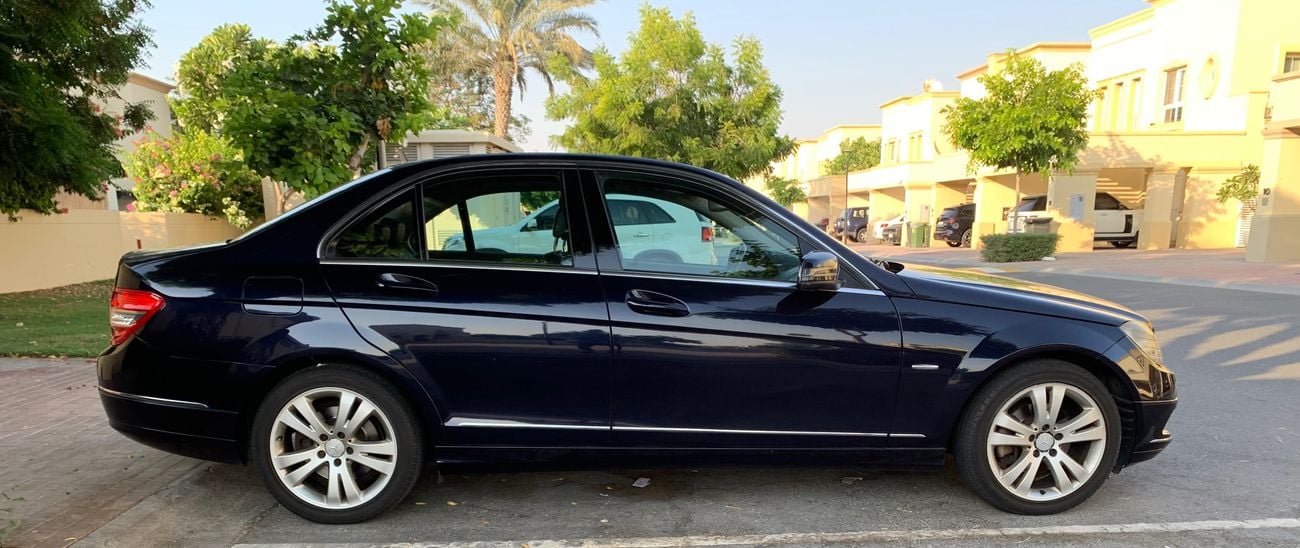 Mercedes Benz C200 CGI