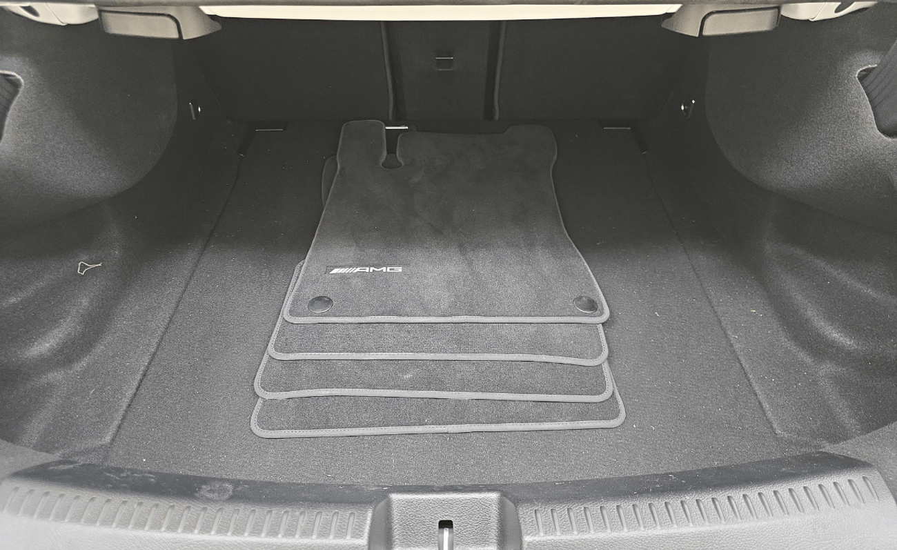 Mercedes-Benz CLA 250 Premium + 2.0L