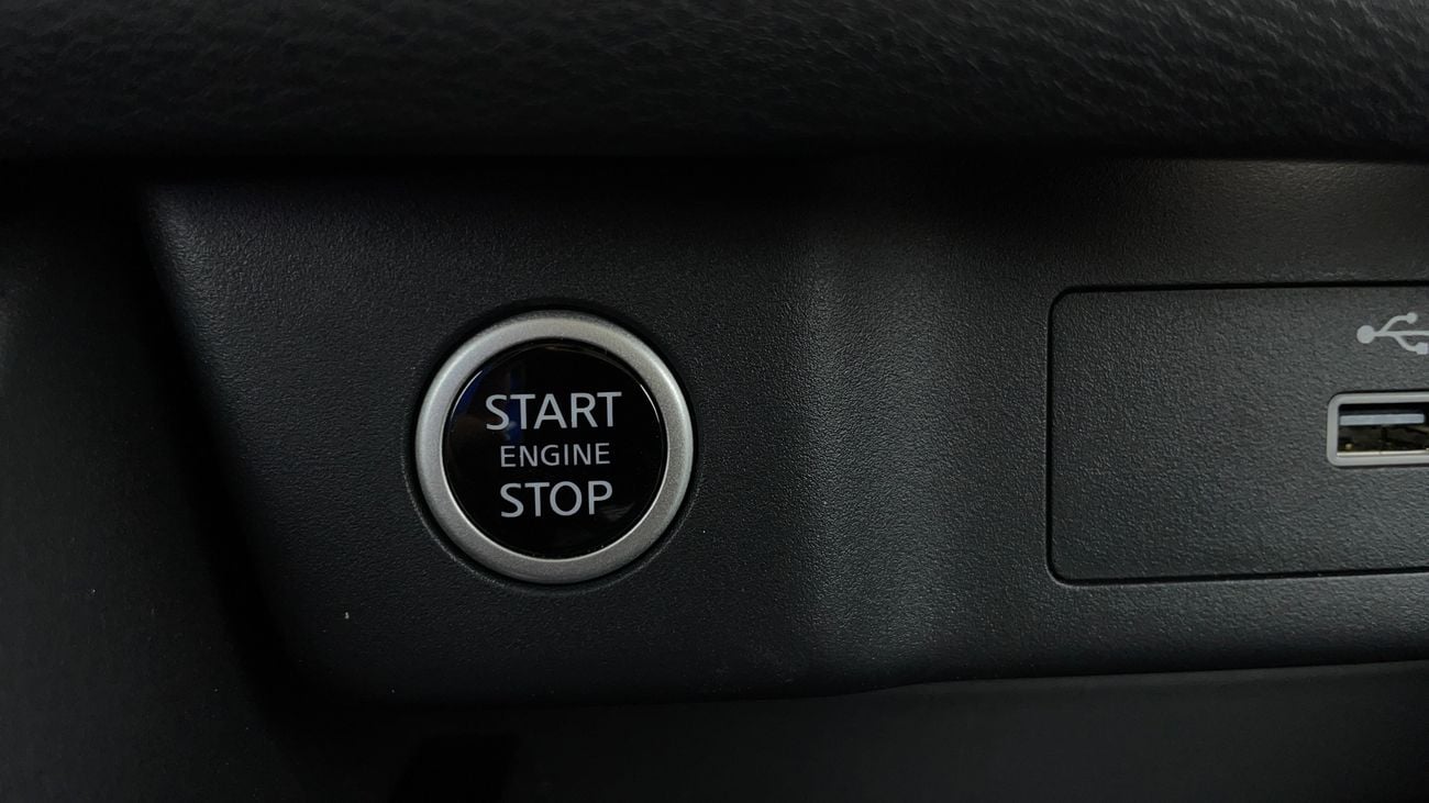 نيسان إكس تريل S 4WD 3RD ROW 2.5 | بدون دفعة مقدمة | اختبار القيادة في المنزل