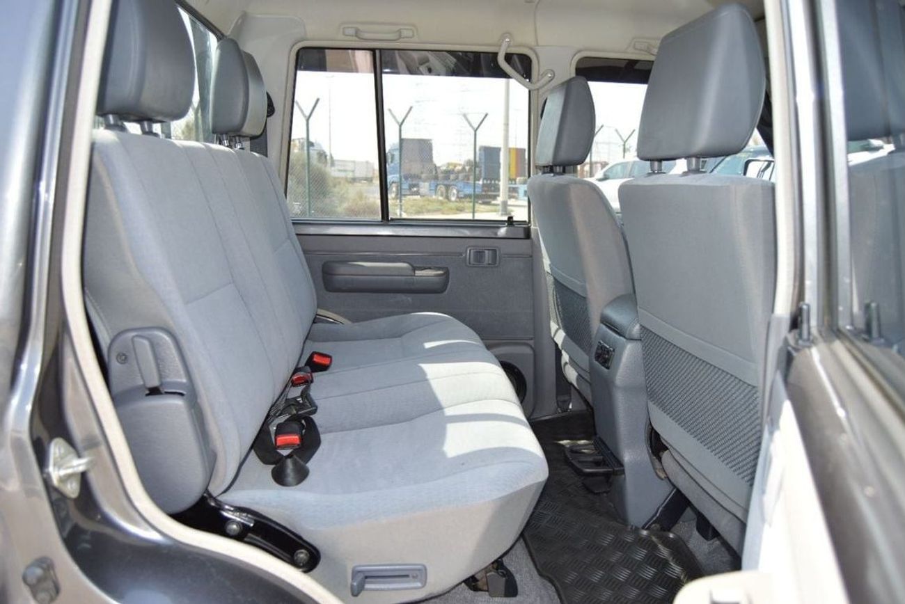 Toyota Land Cruiser Pick Up Double cabin