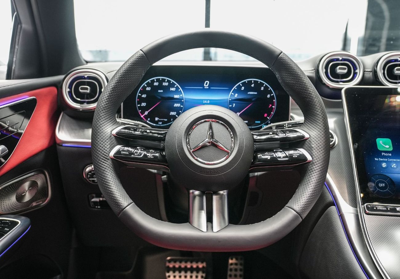 Mercedes-Benz GLC 300 2025 Mercedes-Benz GLC300 4Matic Coupe AMG