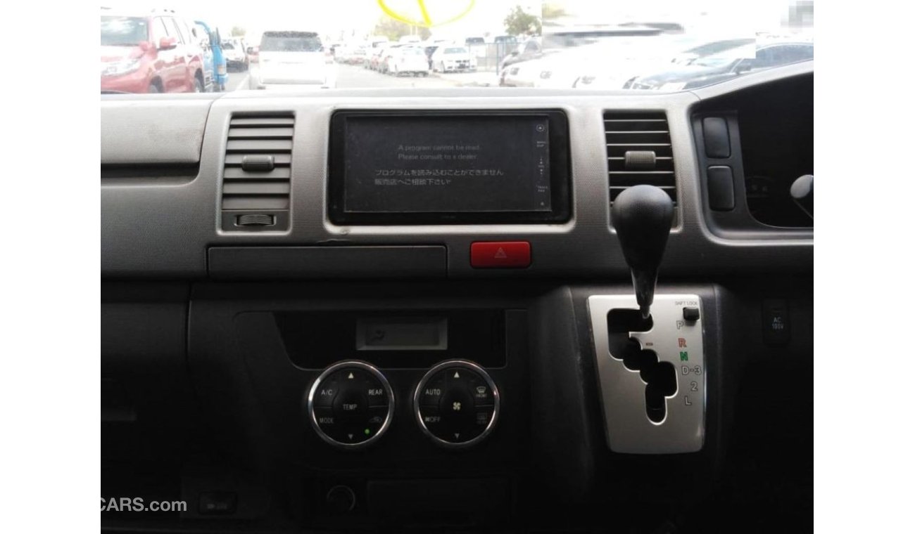 Toyota Hiace Hiace RIGHT HAND DRIVE (Stock no PM 554 )