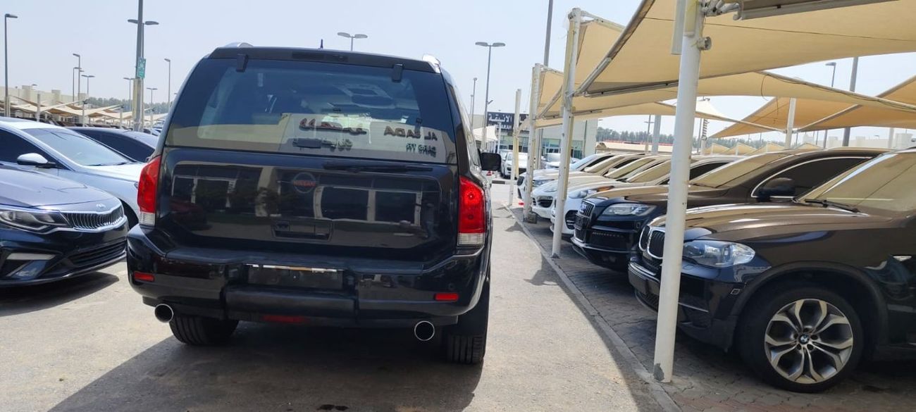 Nissan Armada LE