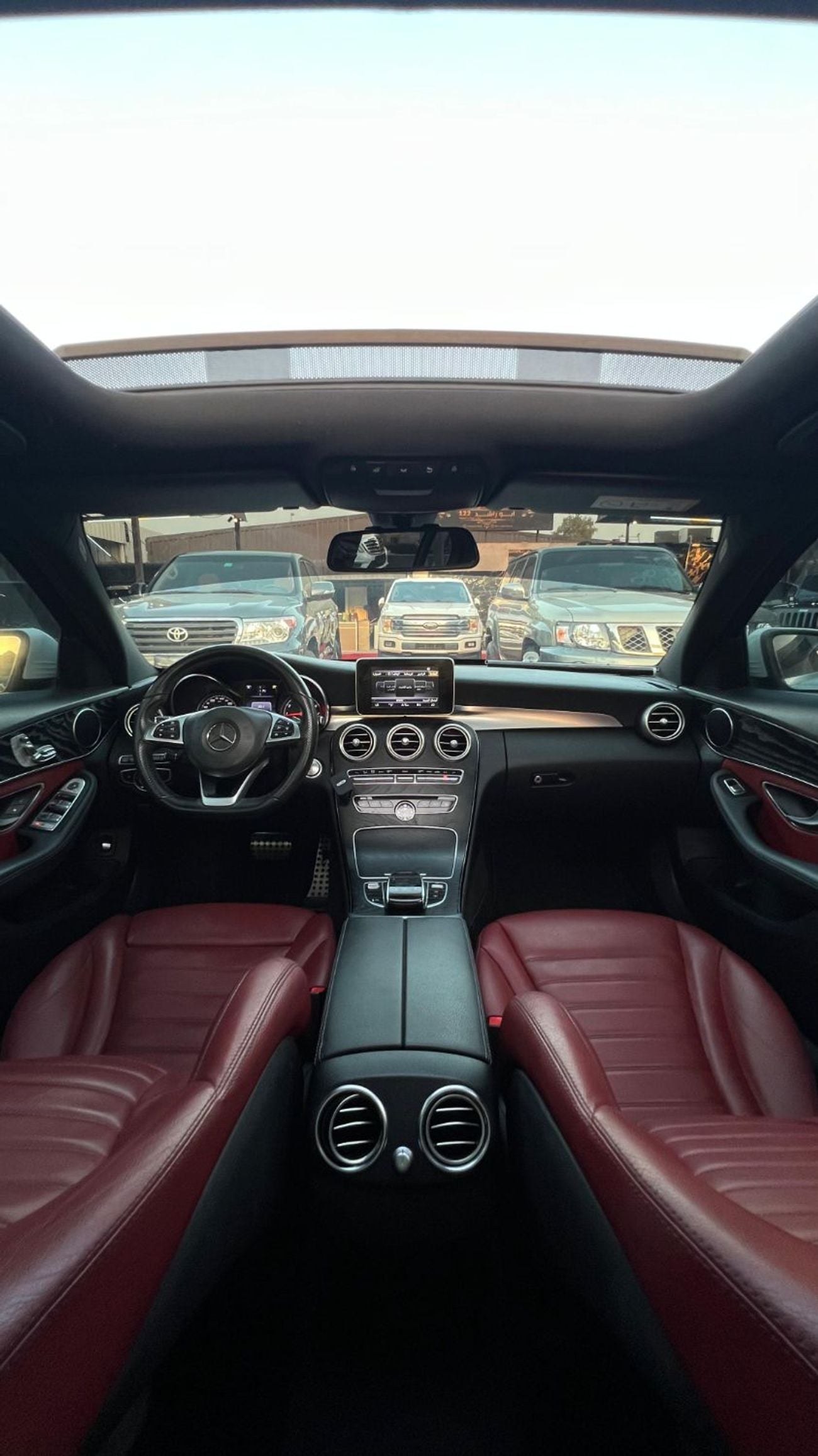 مرسيدس بنز C 200 AMG