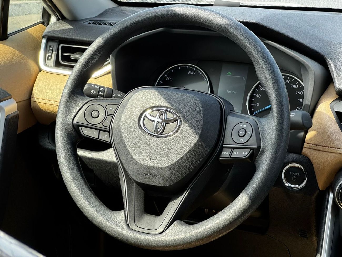 Toyota RAV4 2025 TOYOTA RAV 4 2.5L HYBRID SUNROOF FABRIC SEATS GCC SPEC MID OPTION