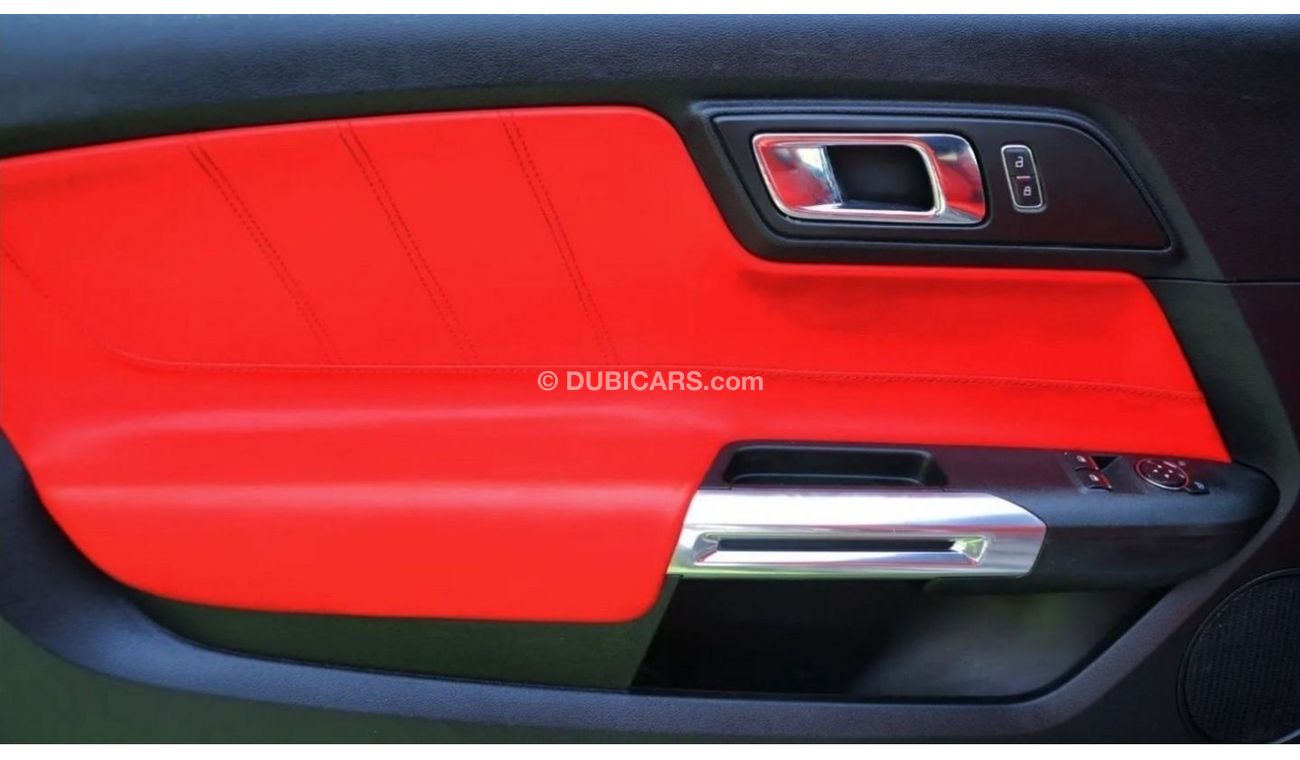 Ford Mustang EcoBoost EcoBoost Mustang V4 2.3L 2020/Shelby Kit/Leather Interior/Excellent Condition