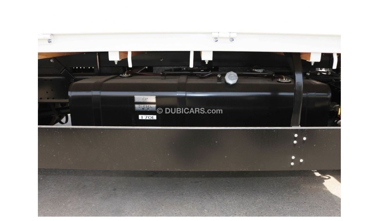 Mitsubishi Fuso Canter PRICE REDUCED 2021 | CANTER - ORIGINAL JAPAN MANUFACTURED 4.2D CAPACITY - GCC SPECS - EXPORT ONLY