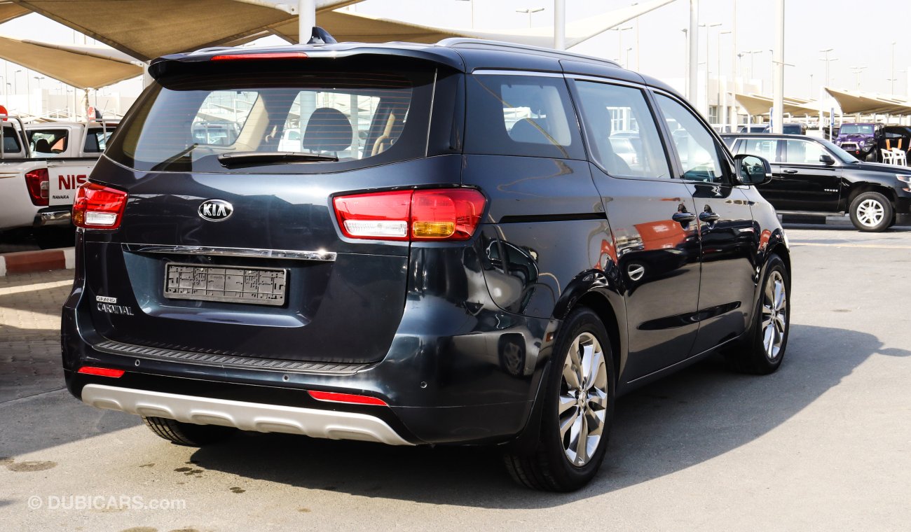 Kia Carnival GRAND