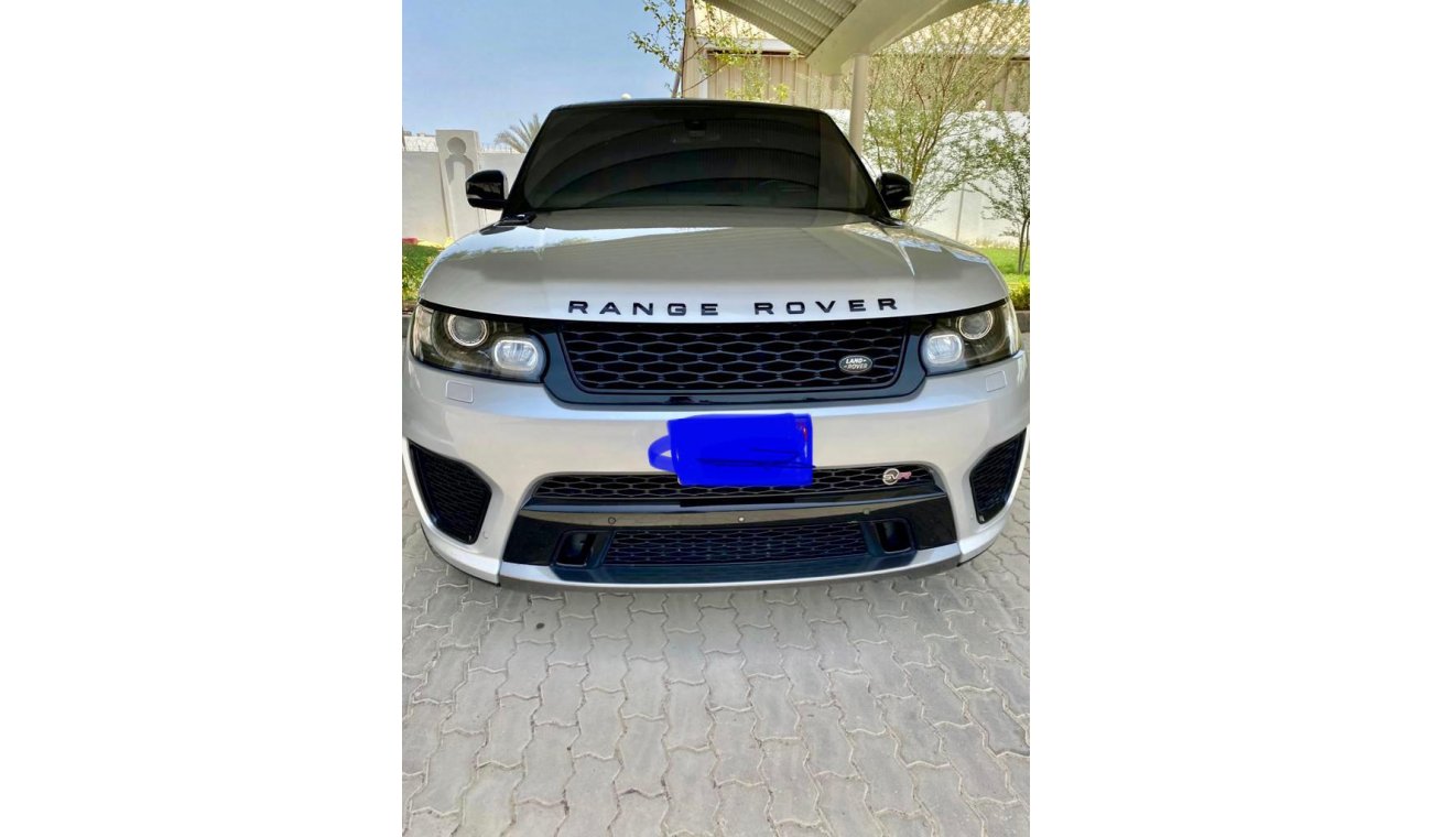 Land Rover Range Rover Sport SVR