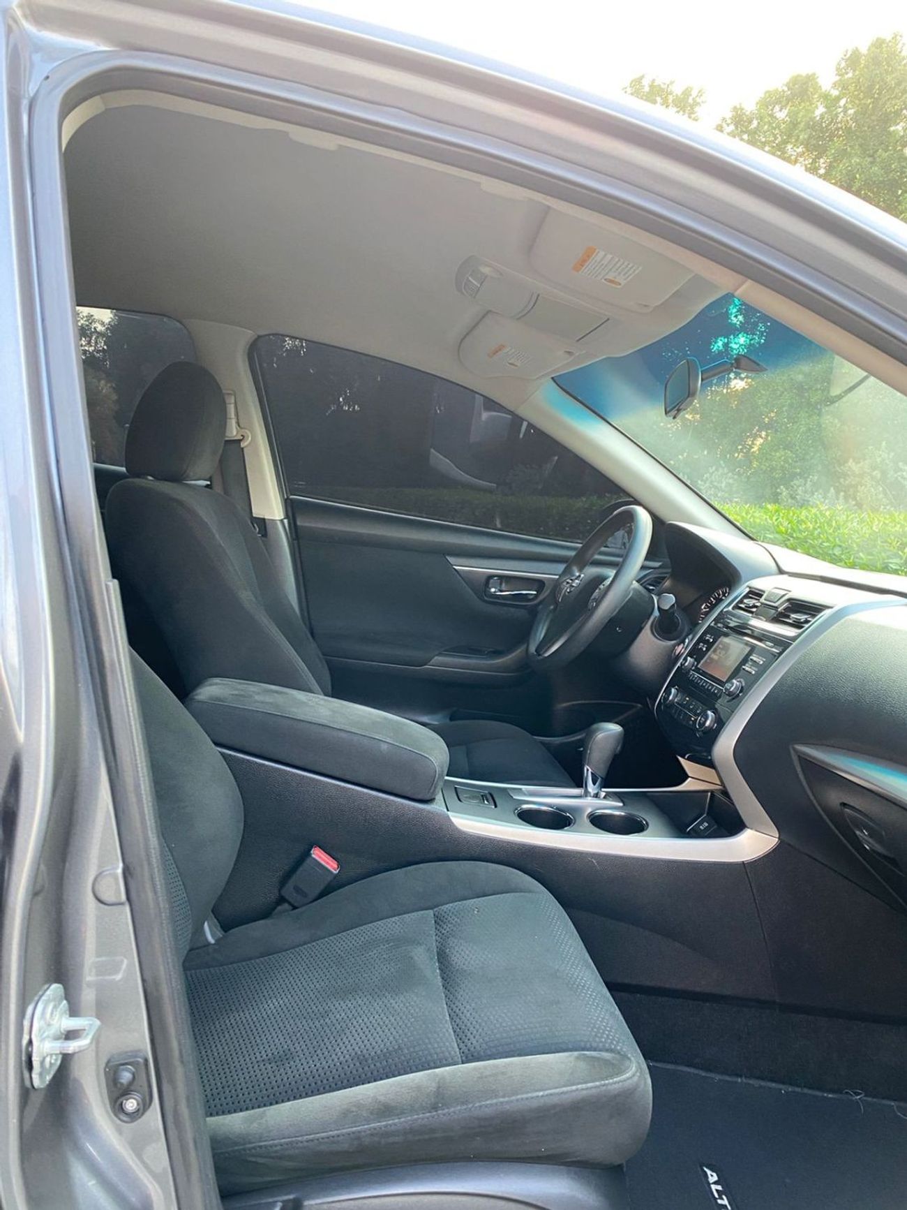 Nissan Altima SL NISSAN ALTIMA 2015 GCC PERFECT CONDITION WARRANTY CHASSIS AND GEAR AND MACHINE