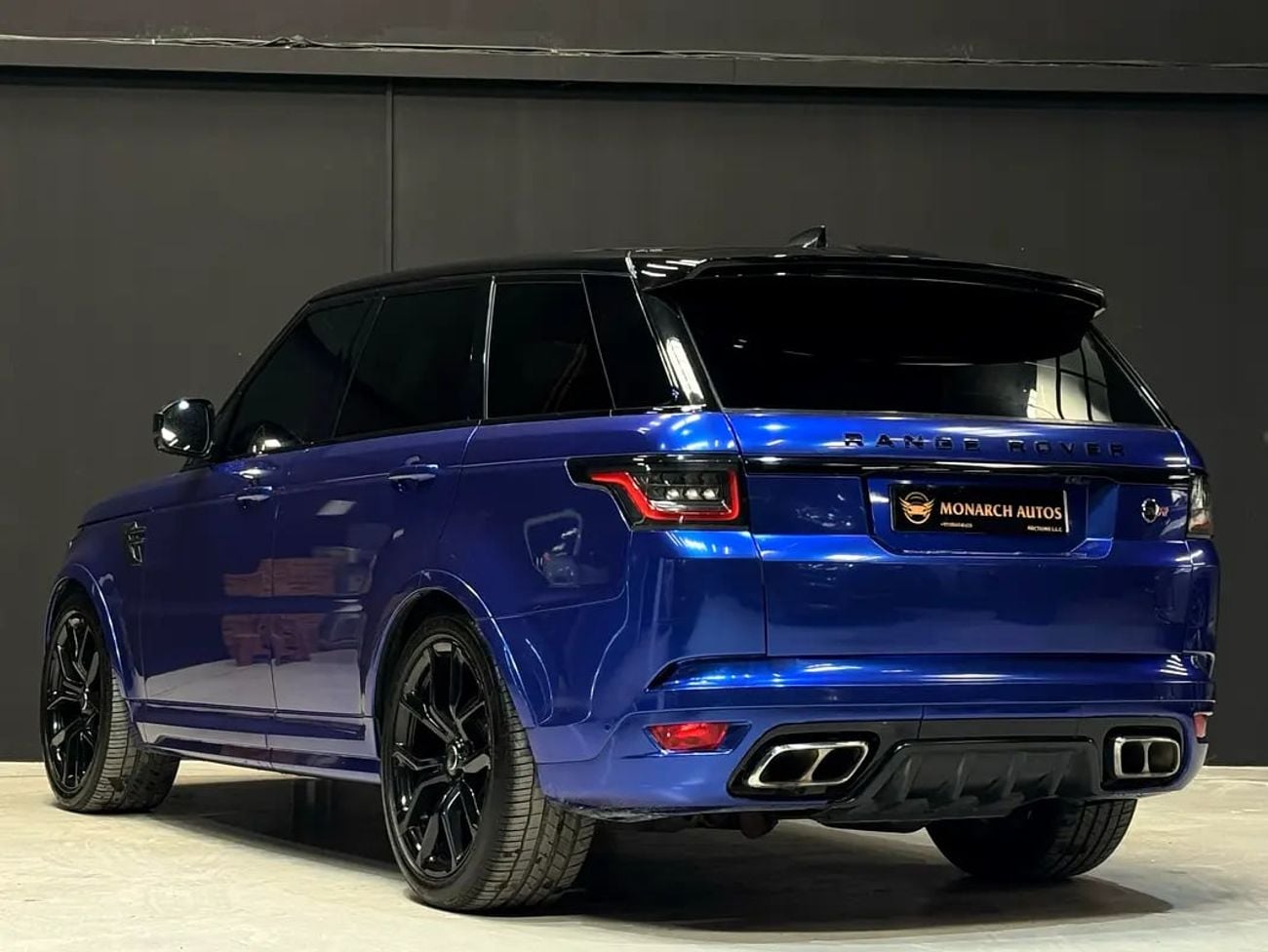 Land Rover Range Rover Sport SVR 5.0L (550 HP) SVR | PERFORMANCE SUV