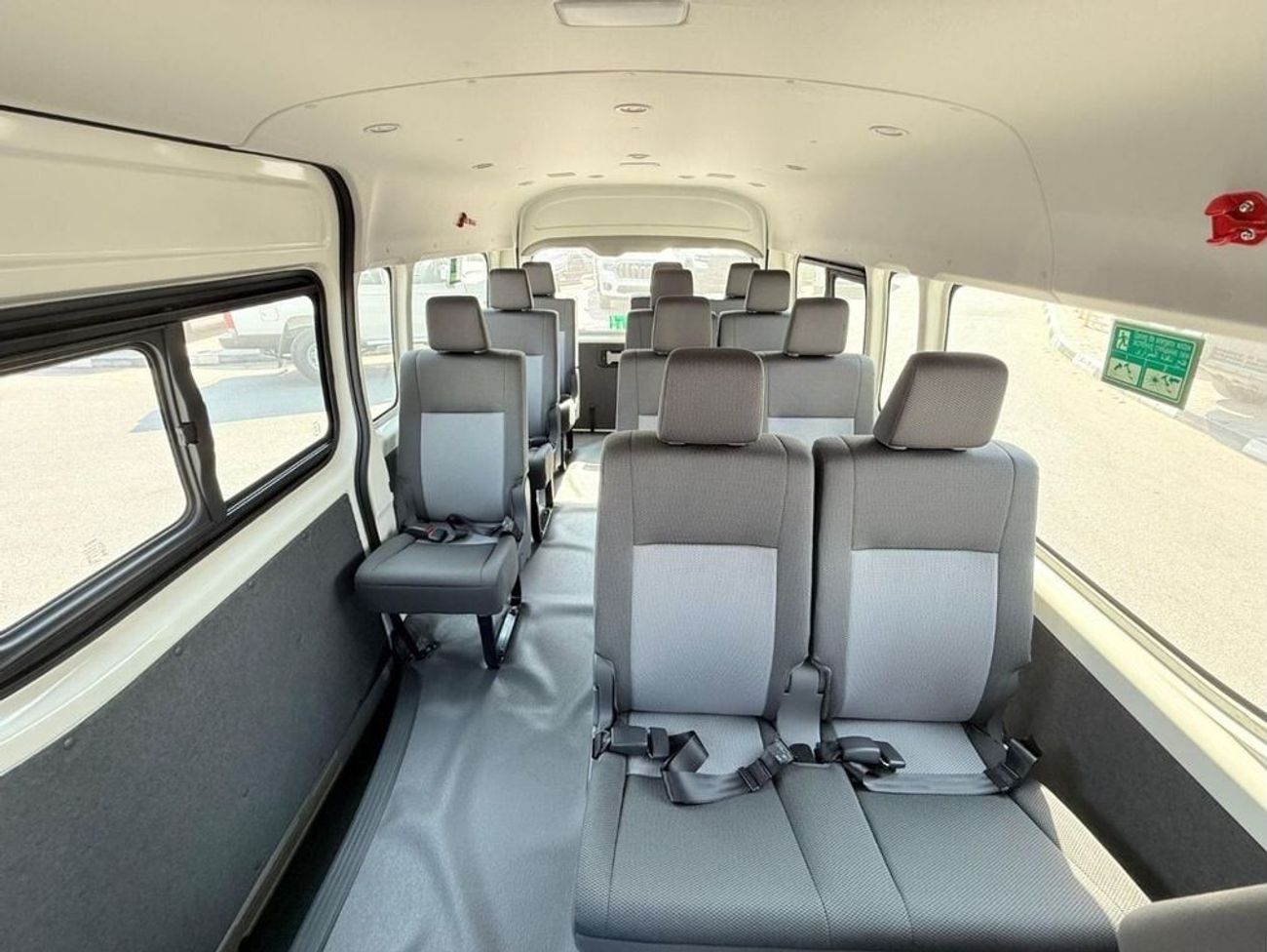 Toyota Hiace EXPORT ONLY - HIACE DX 3.5L M/T PETROL