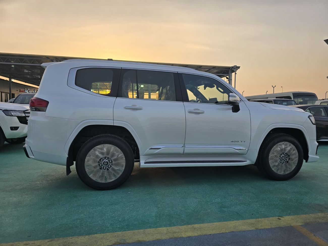تويوتا لاند كروزر TOYOTA LANDCRUISER VXR 3.5L TURBO 2026 MODEL