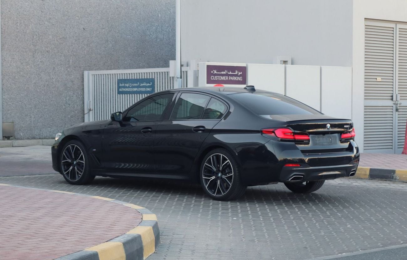 بي أم دبليو 530i M SPORT