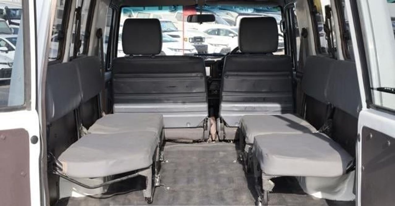 Toyota Land Cruiser 70 1992 TOYOTA LAND CRUISER FULLY LOADED 3 DOOR