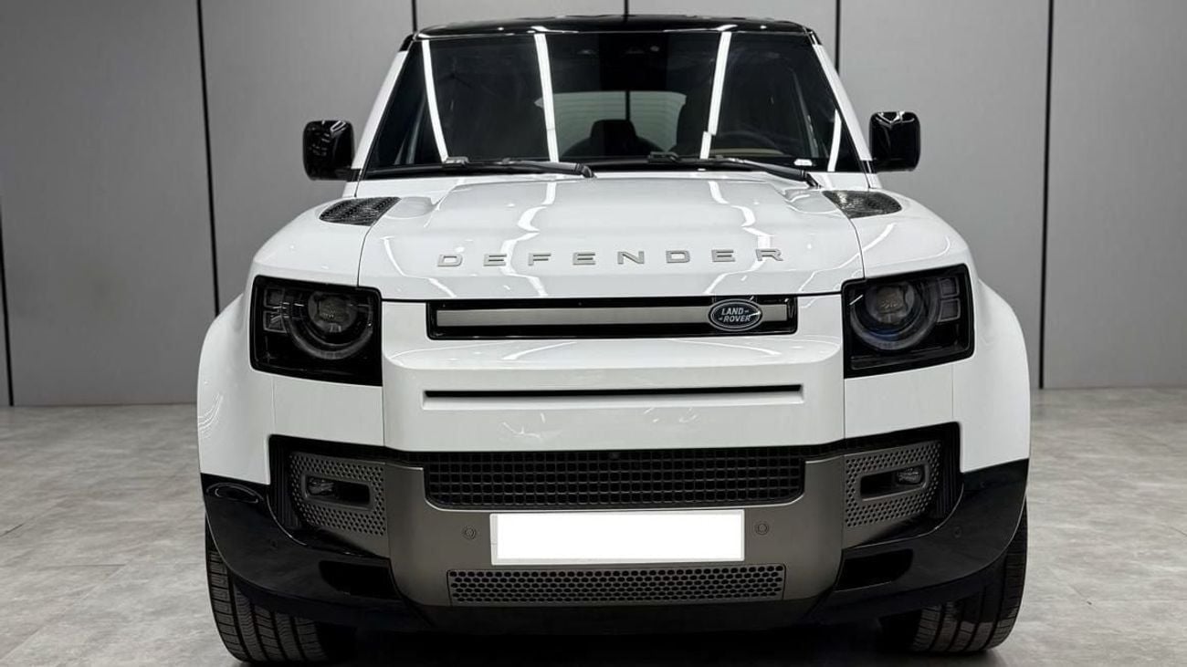 لاند روفر ديفندر 110 X-Dynamic HSE P400 3.0L