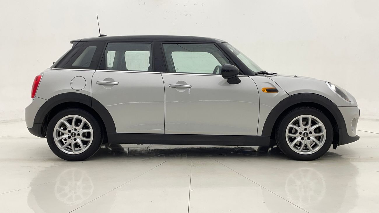 Mini Cooper STD 1.5 | Zero Down Payment | Home Test Drive