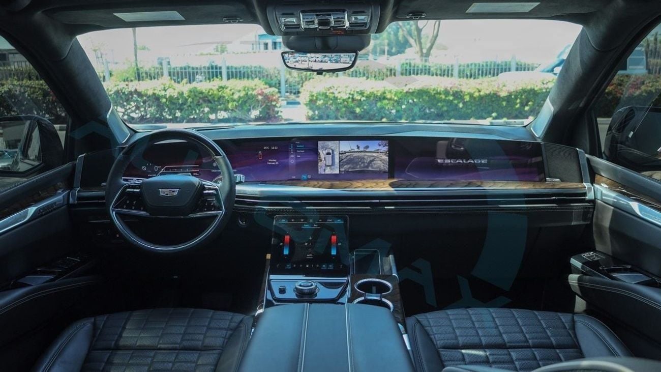 كاديلاك إسكالاد 600 Sport Platinum V8 6.2L 5000Km 2025 With 3 Years Or 100,000 Km Warranty