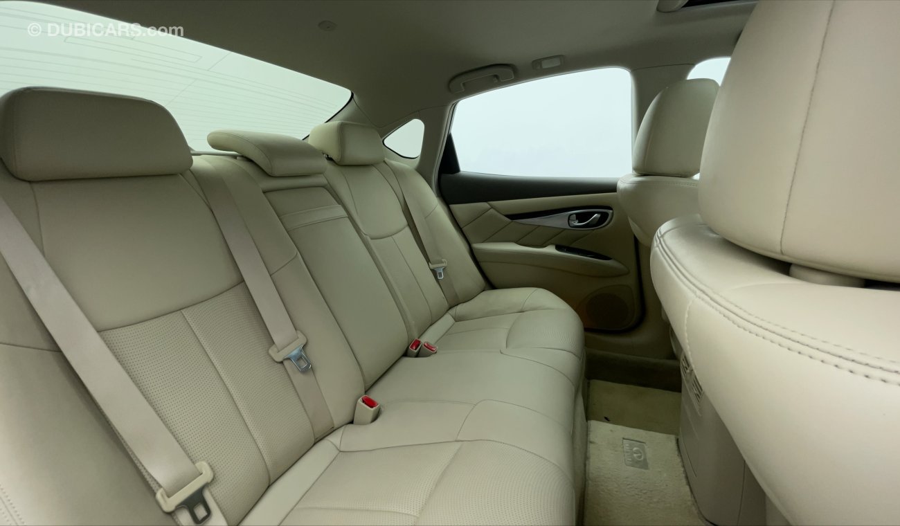 Infiniti Q70 EXCELLENCE 3.7 | Under Warranty | Inspected on 150+ parameters