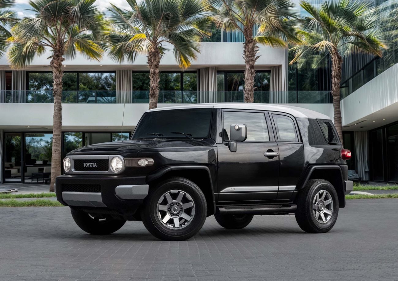 تويوتا إف جي كروزر Totoya FJ Cruiser GXR | 2,938 P.M | 0% Downpayment | IMMACULATE!