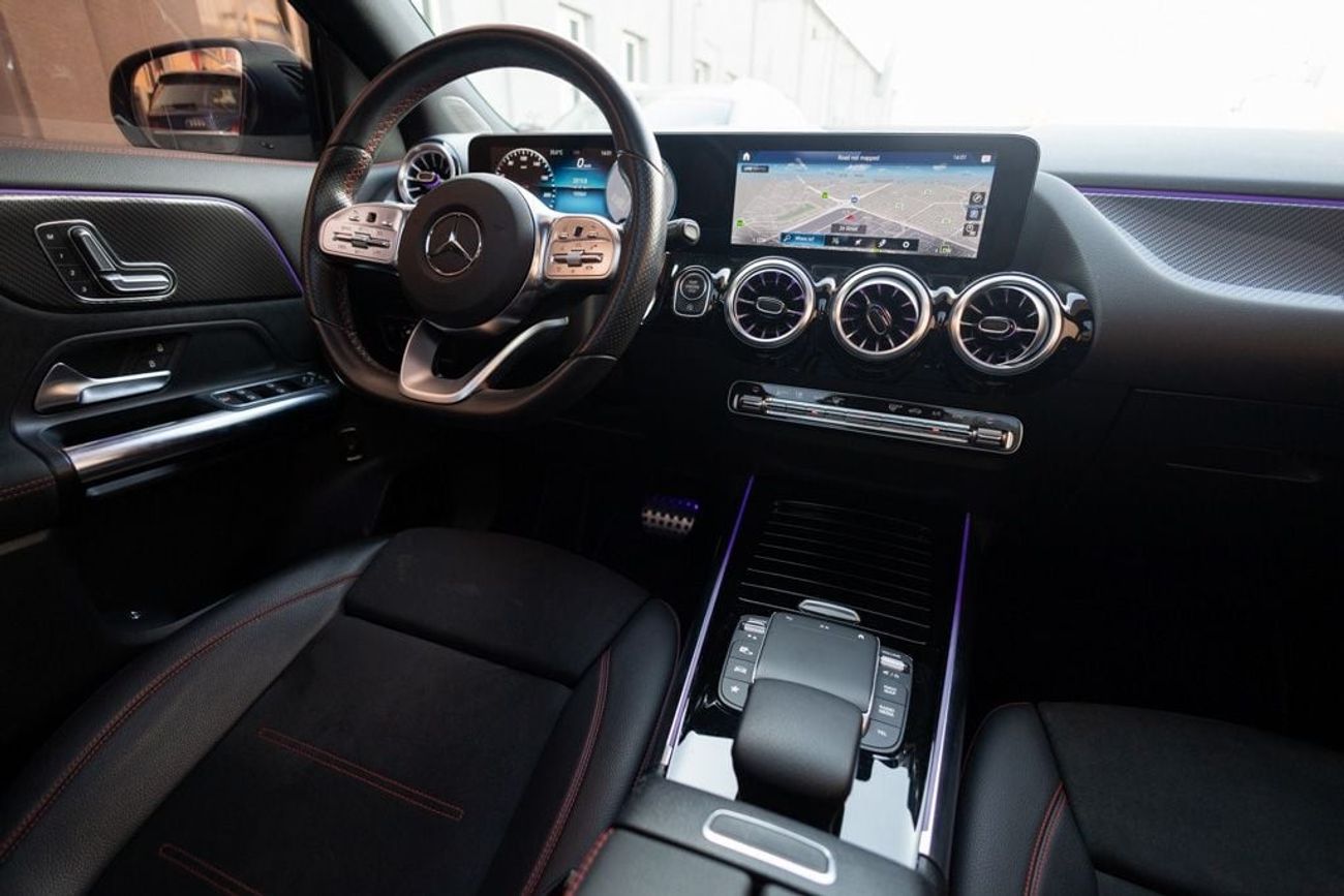 Mercedes-Benz GLA 200 Premium 1.4L Mercedes-Benz GLA200 AMG 2021 GCC under Agency Warranty with Flexible Down-Payment.