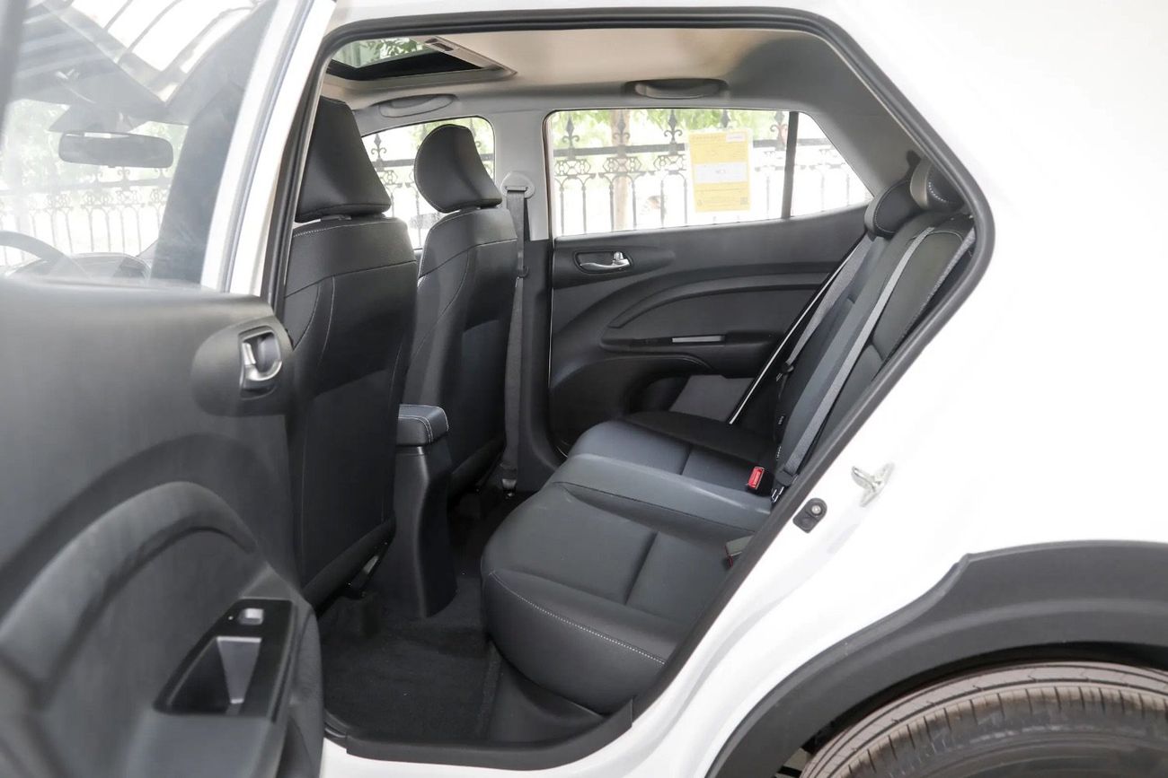 Kia KX1 Kia KX1 1.4L CVT sunroof version 2025