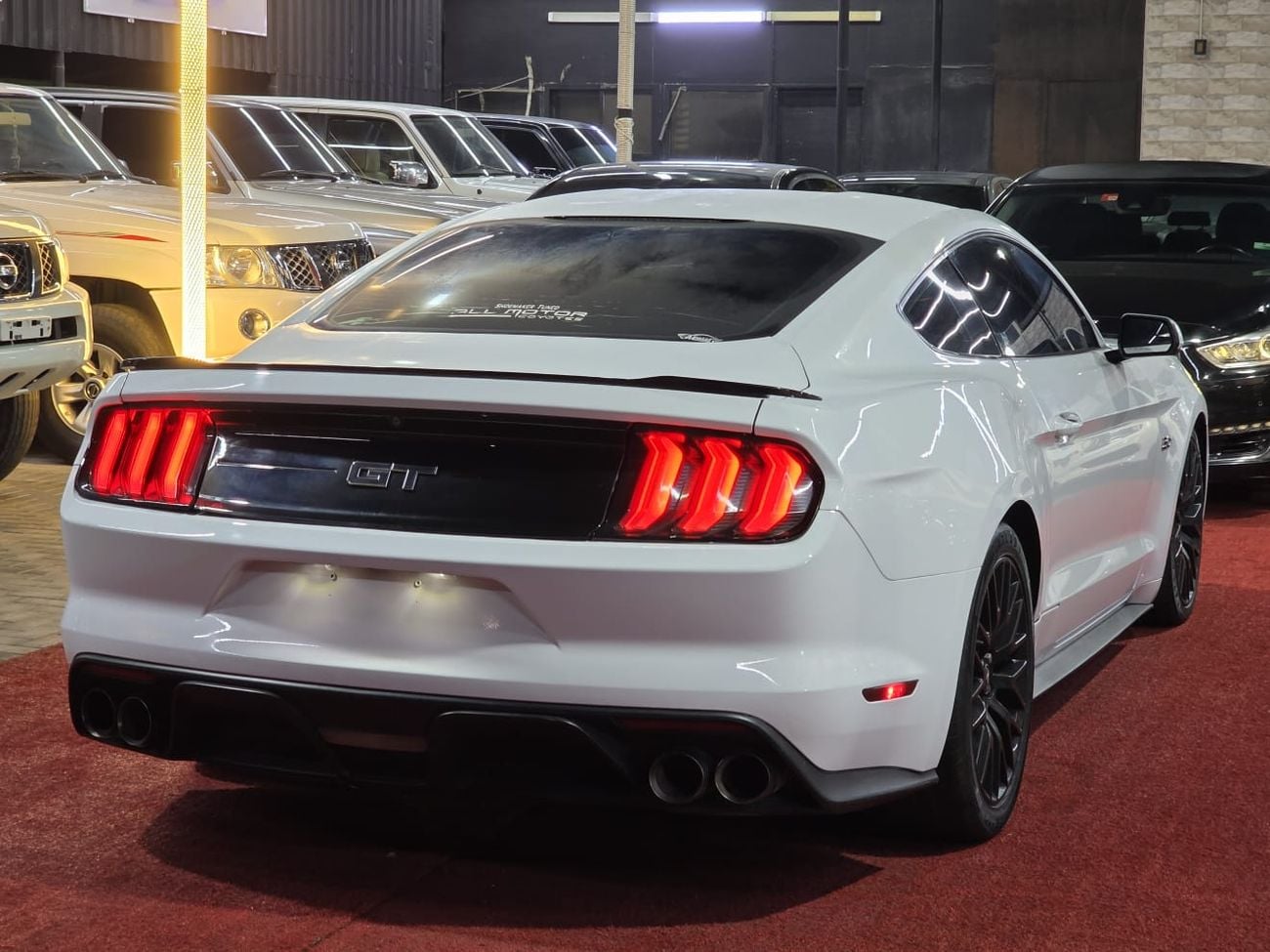 Ford Mustang GT Premium 5.0L V8