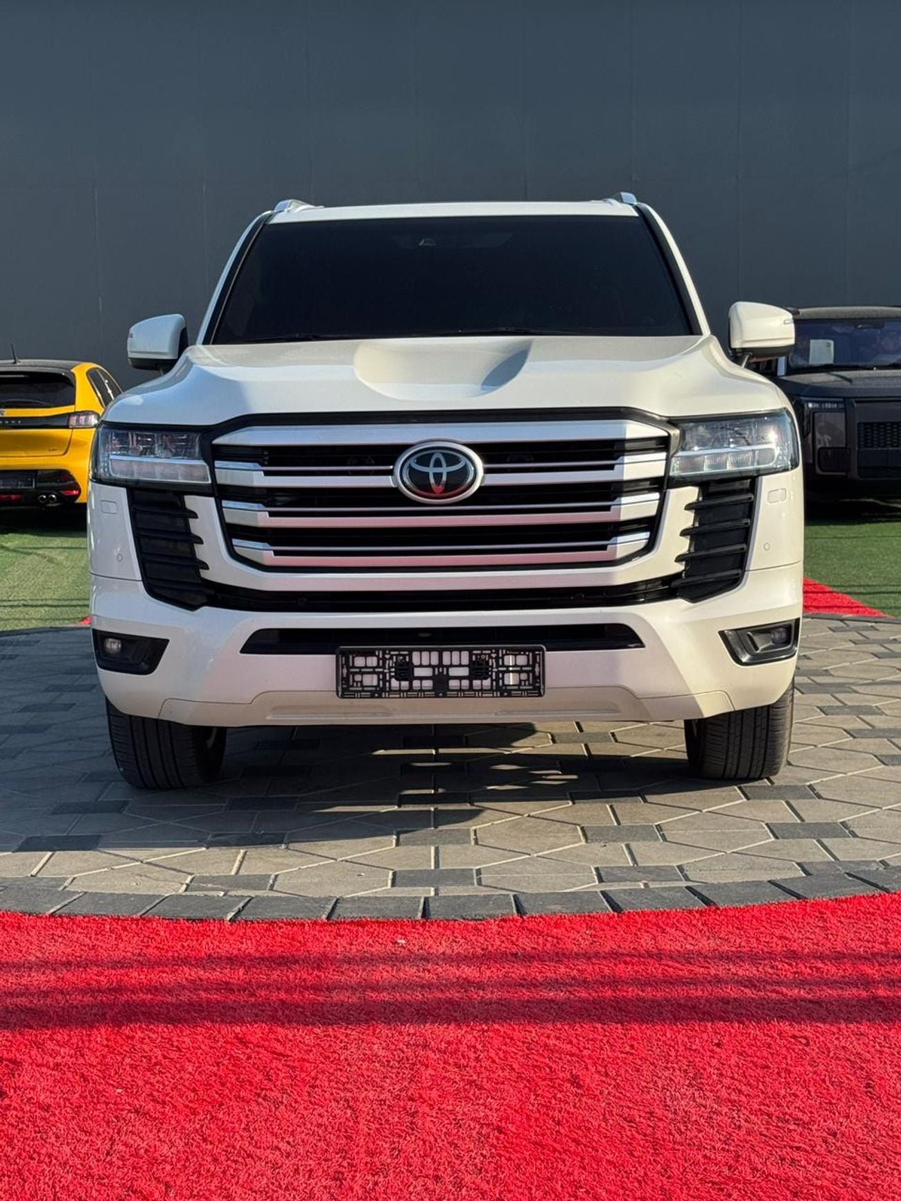 تويوتا لاند كروزر VXR 3.5L