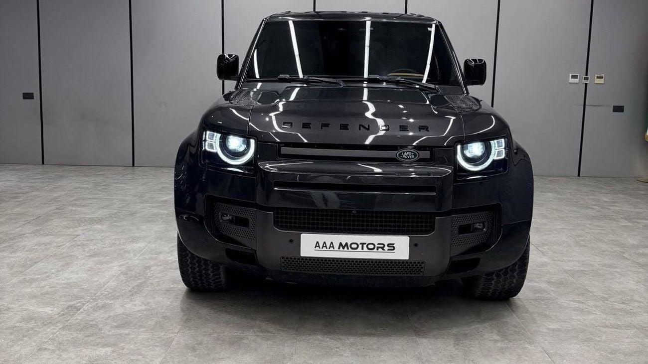 لاند روفر ديفندر HSE Land Rover Defender 110 2024 مواصفات خليجية