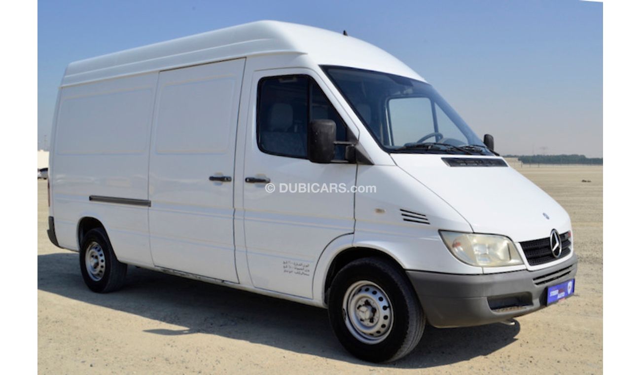 Mercedes-Benz Sprinter DELIVERY VAN GCC SPECS