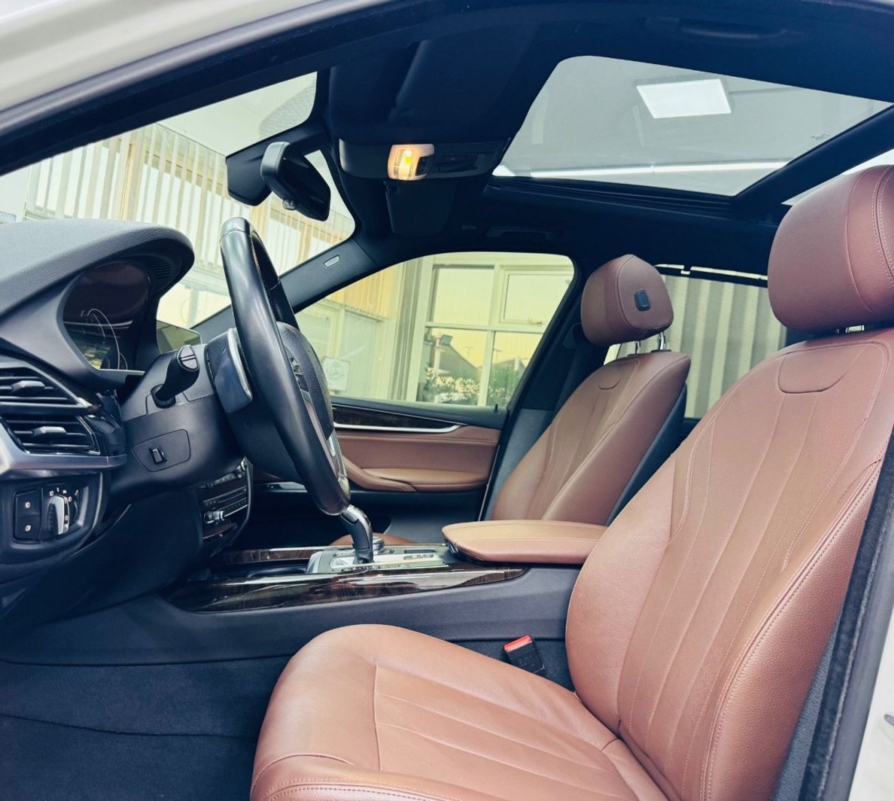 BMW X5 GCC .. FSH .. Original paint .. Perfect Condirion