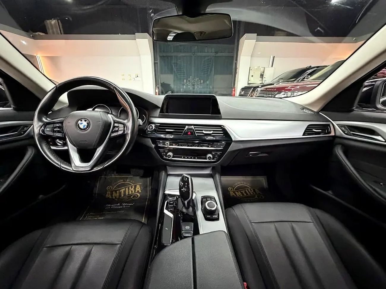 بي أم دبليو 520i Executive 1.6L