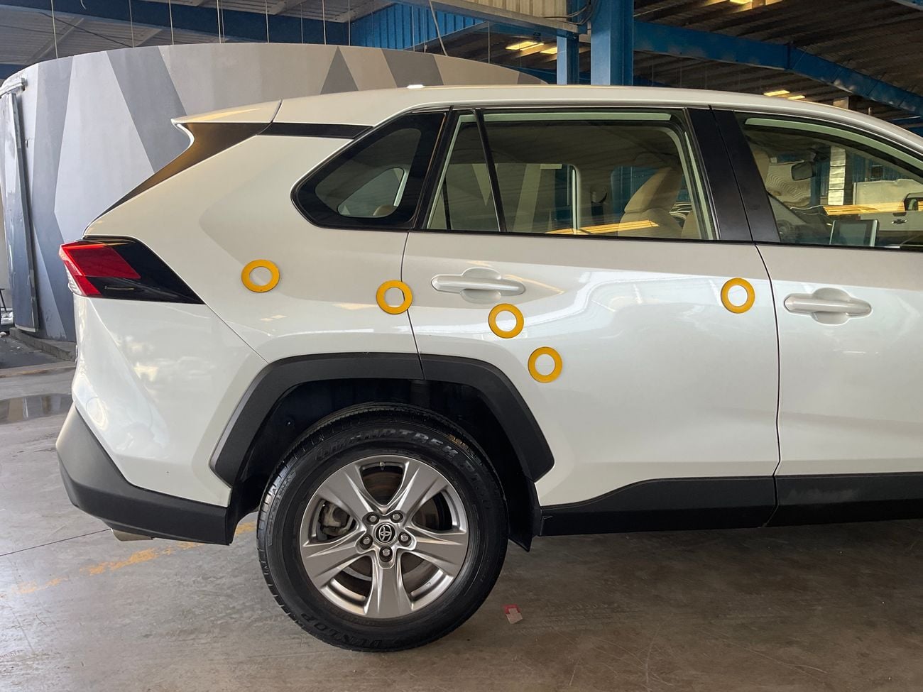 تويوتا راف ٤ 2.5 EXR 4WD AUTO | شامل الضمان | 0 ﺪﻔﻋﺓ ﺃﻮﻟﻯ