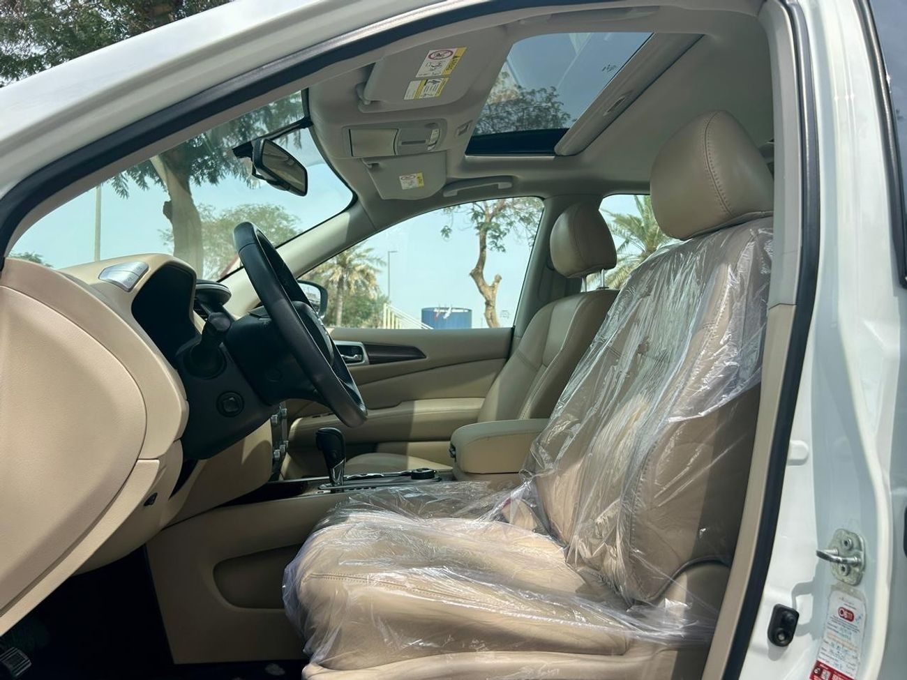 Nissan Pathfinder SV 3.5L (260 HP) 4WD GCC FULLY AGENCY MAINTAINED