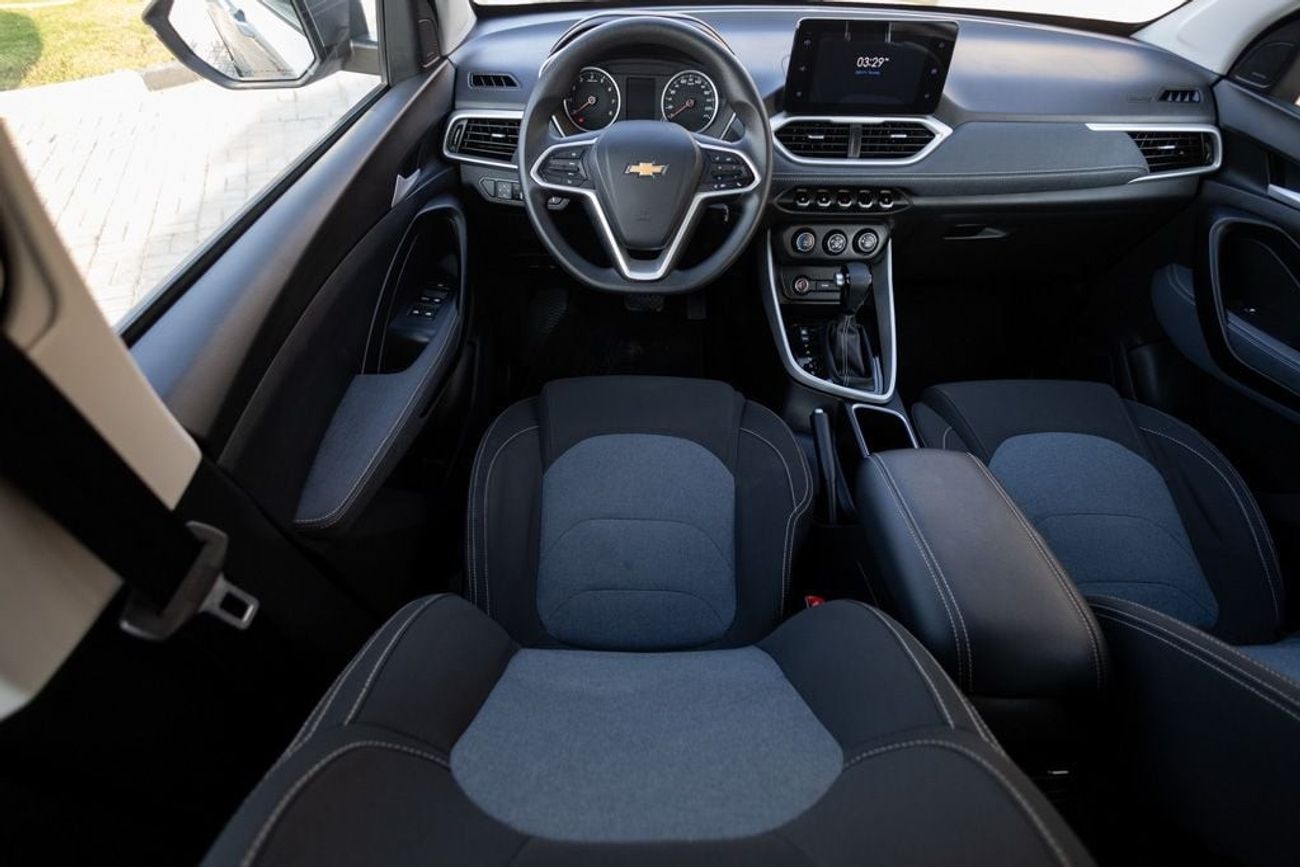 Chevrolet Captiva LS 1.5L (149 HP) (7 Seater)