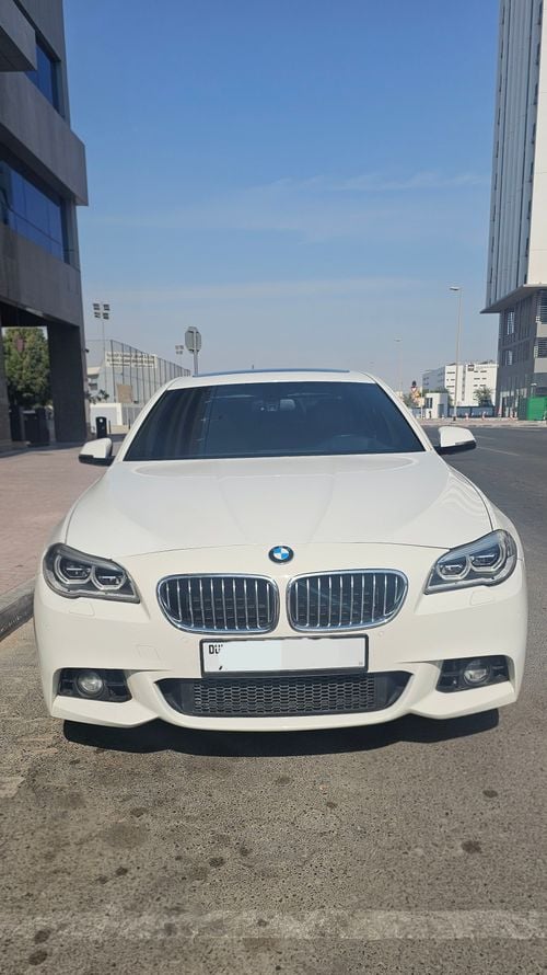 بي أم دبليو 528i